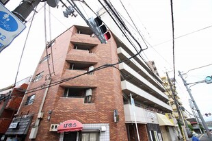 ユニーブル岡町（３０４）の物件外観写真